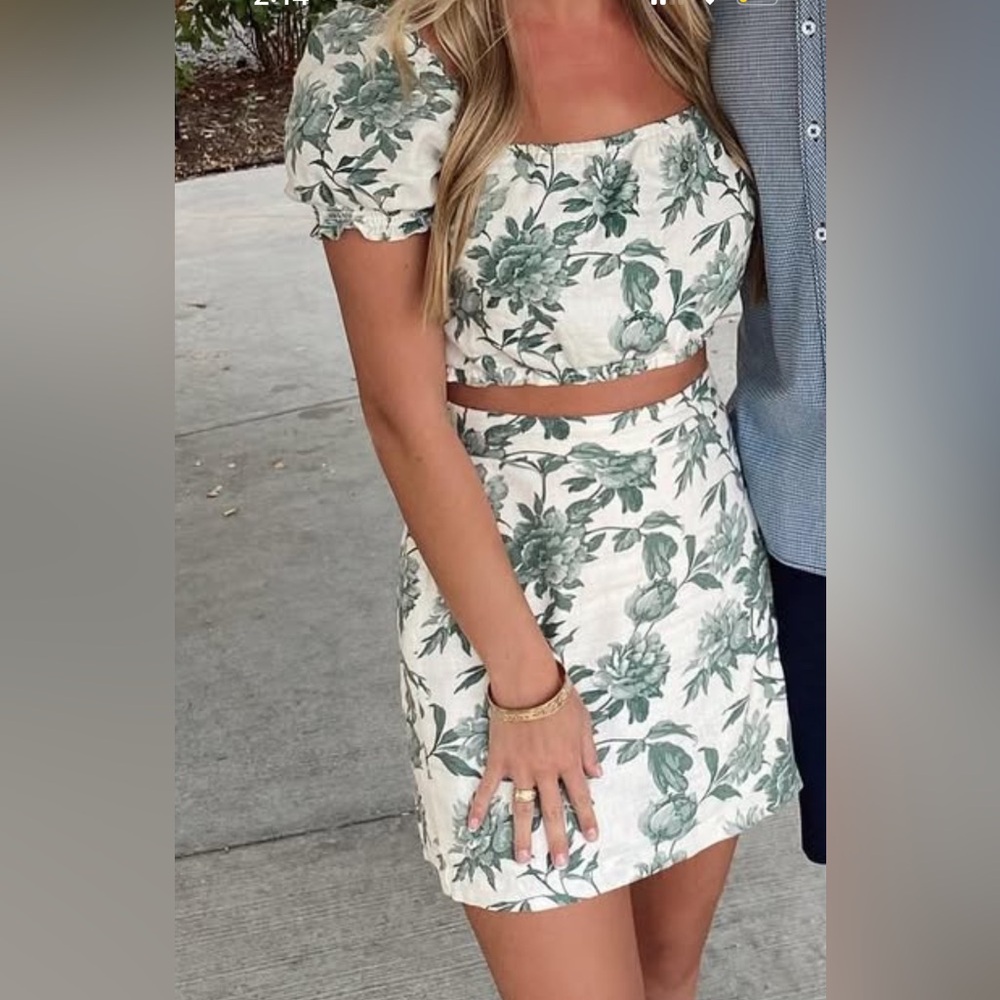 Abercrombie & Fitch Two piece floral skirt set